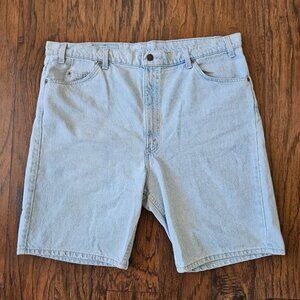 Vintage 90’s Levi's 550 Relaxed Fit Orange Tab Medium Wash Shorts Jorts Size 42